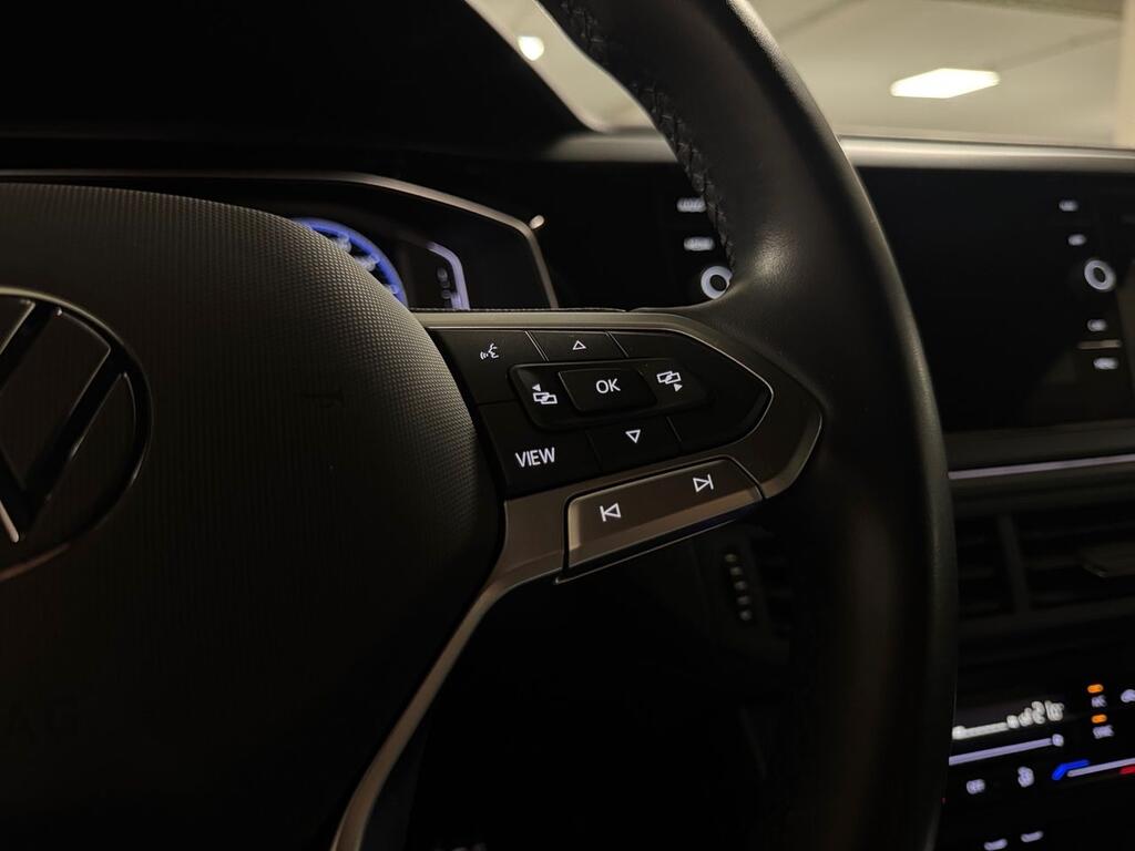 Volkswagen Taigo R-Line 1.0 TSI 81kW (110CV) 10