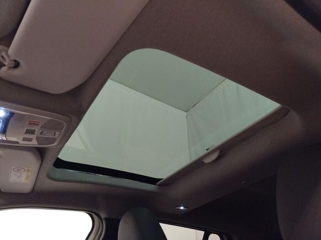 Jeep Avenger BEV 115kW (156CV) Summit 14