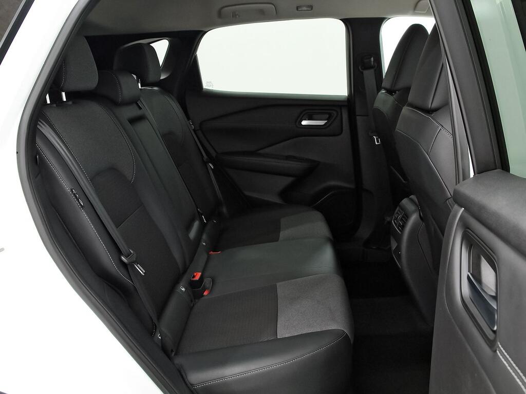 Nissan Qashqai DIG-T 116kW CVT N-Connecta 8