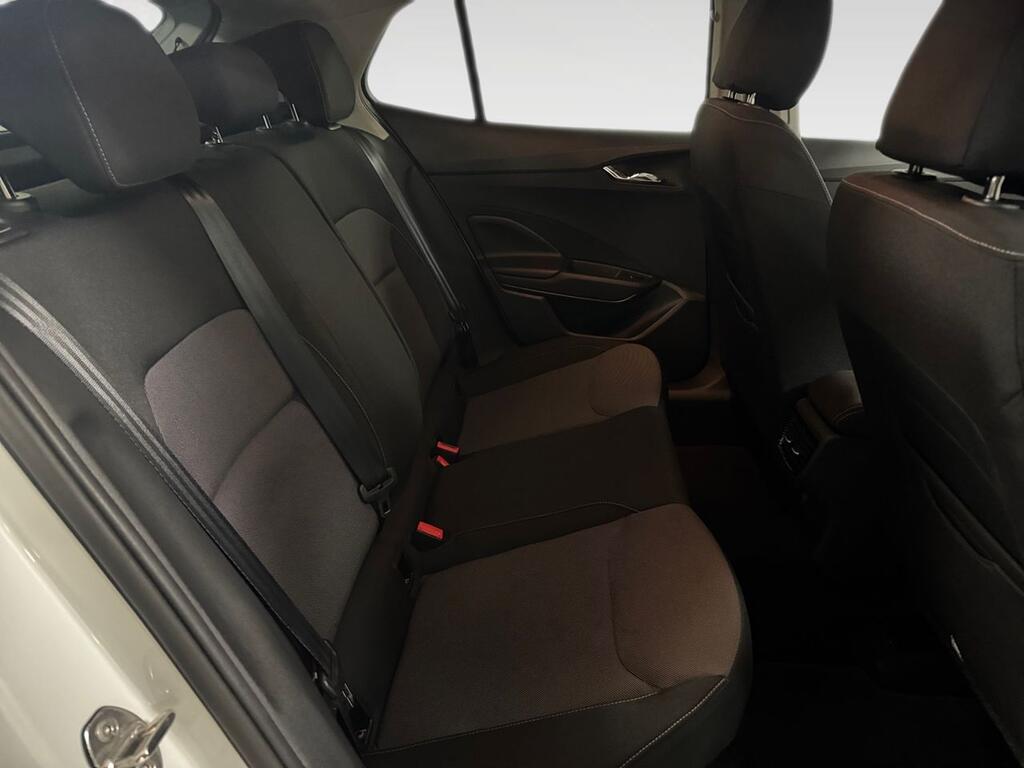 Skoda Fabia 1.0 TSI 85KW (115CV) Design 6