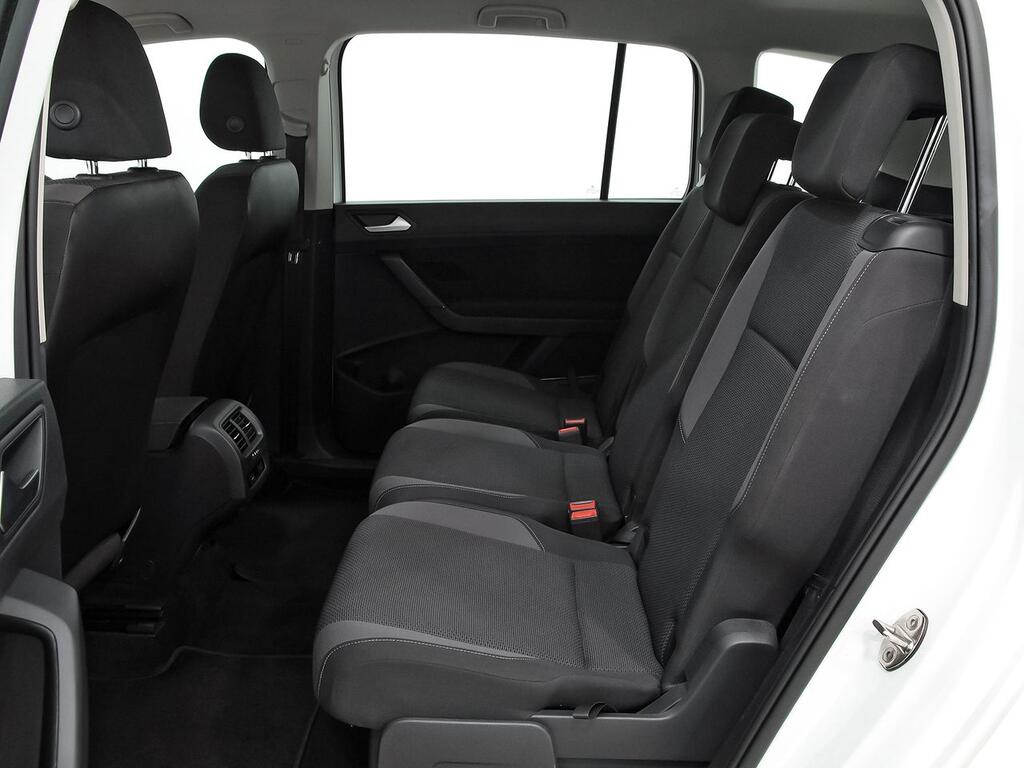 Volkswagen Touran Business 1.0 TSI 85kW (115CV) 9