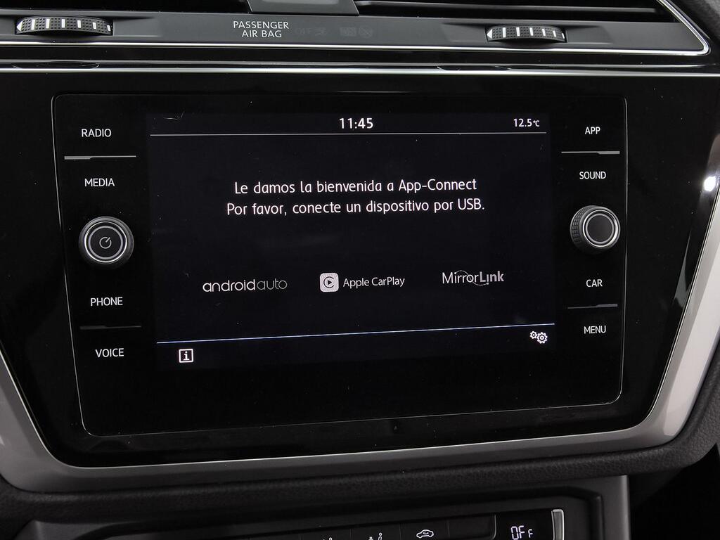 Volkswagen Touran Business 1.0 TSI 85kW (115CV) 25