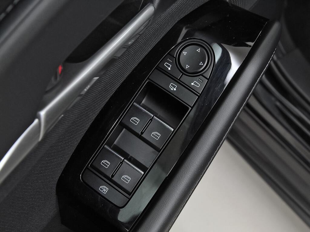 Mazda CX-30 2.5L e-SKYACT G MHEV 103kW Prime-Line MT 12