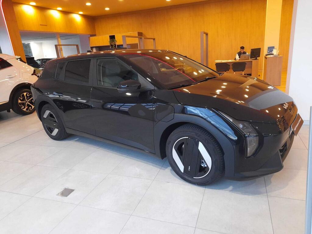 Kia EV4 Earth Launch Edition 81,4kWh 150kW (LR) 8