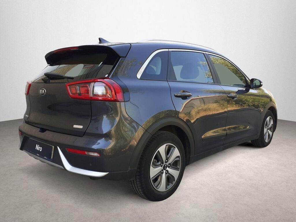 Kia Niro 1.6 GDi HEV 104kW (141CV) Drive 7