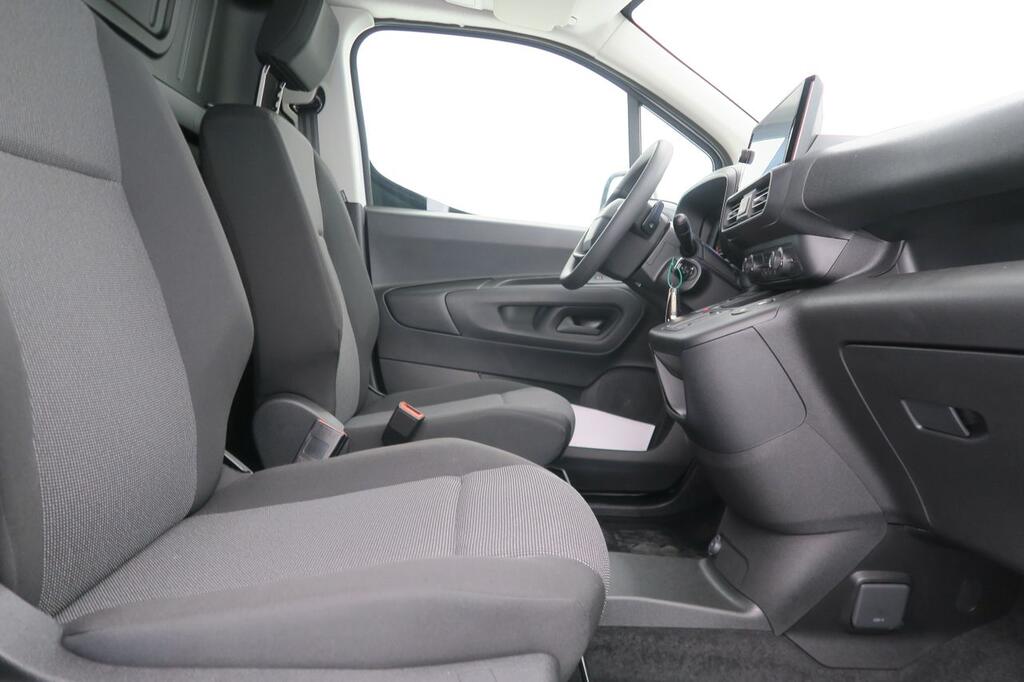 Opel Combo Cargo E-COMBO FURGON BEV (50KWH) 136CV) 14