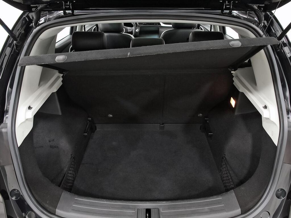 MG ZS 1.0T Luxury 10