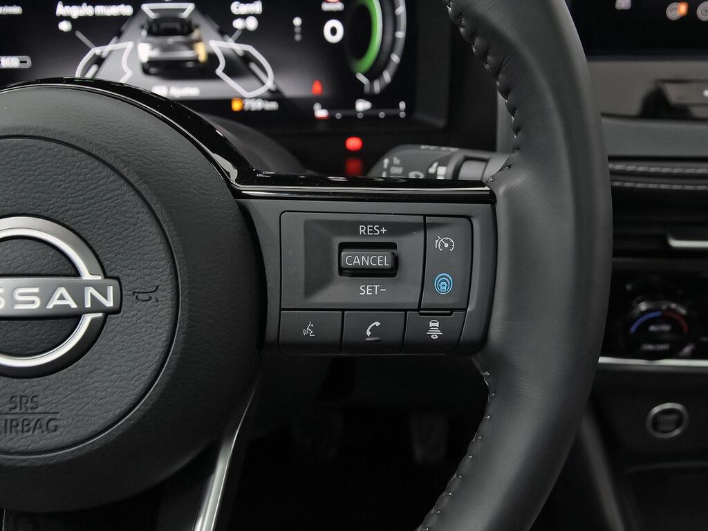 Nissan Qashqai DIG-T 103kW N-Connecta 18