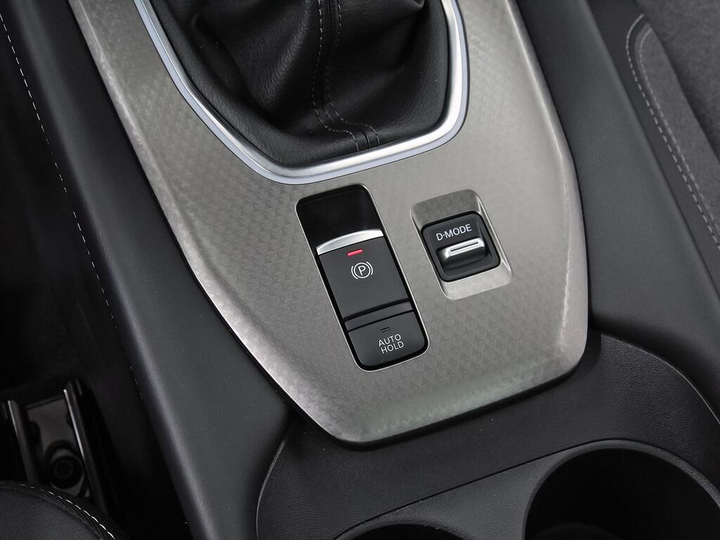 Nissan Qashqai DIG-T 103kW N-Connecta 33