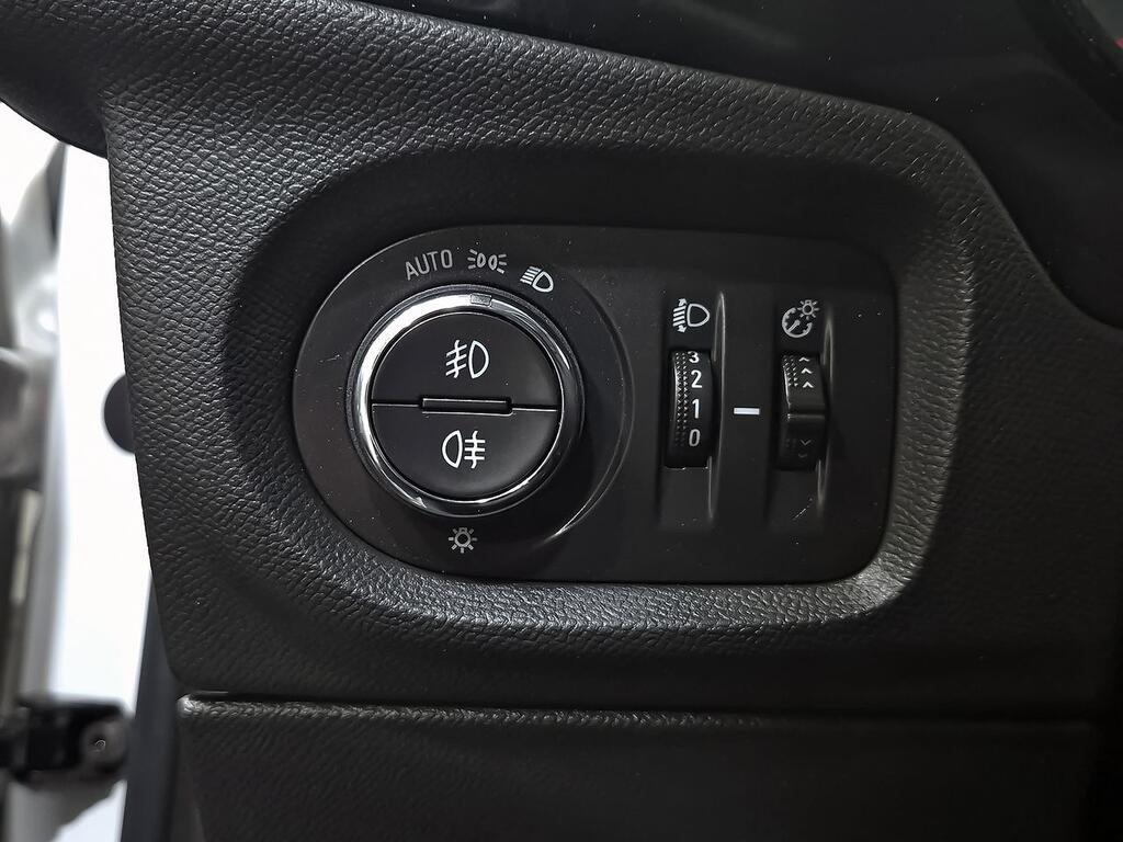 Opel Corsa 1.2T XHL 74kW (100CV) Edition 12