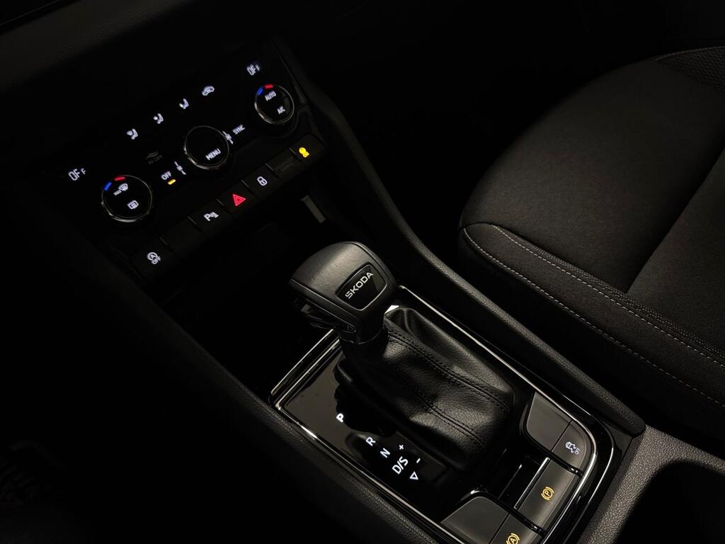 Skoda Karoq 1.5 TSI 110kW (150CV) ACT Selection 12