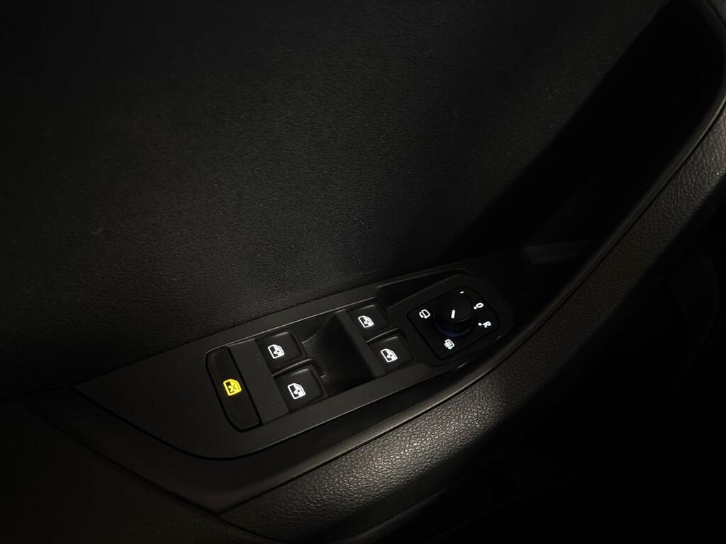 Skoda Karoq 1.5 TSI 110kW (150CV) DSG ACT Selection 13