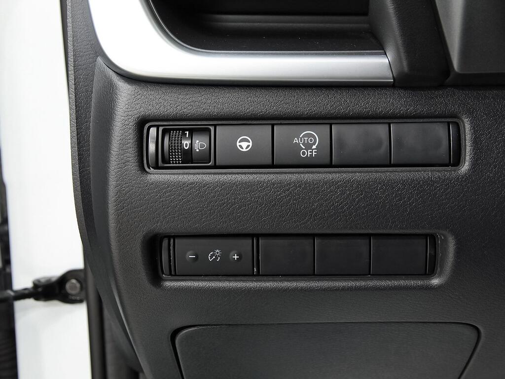 Nissan Qashqai DIG-T 116kW CVT N-Connecta 12