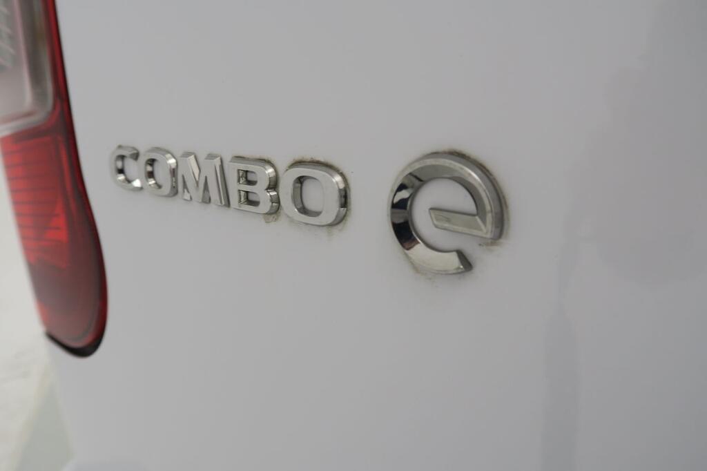 Opel Combo Cargo E-COMBO FURGON CARGO BEV XL 800KG ELECTRICO 100KW 16