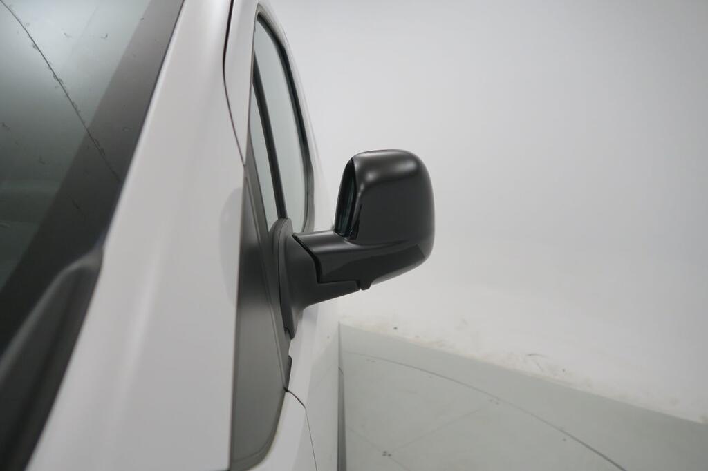 Opel Combo Cargo E-COMBO FURGON CARGO BEV XL 800KG ELECTRICO 100KW 17