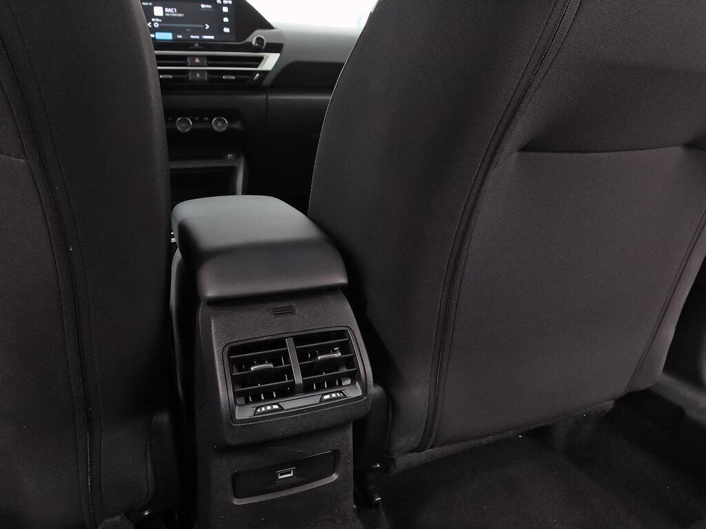 Citroën C4 X Hybrid 136 e-DCS6 Plus 32