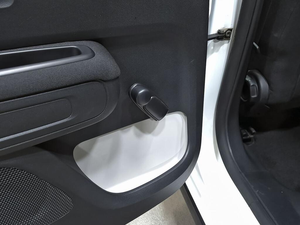 Citroën C3 BlueHDi 75KW (100CV) S&S Feel Pack 28