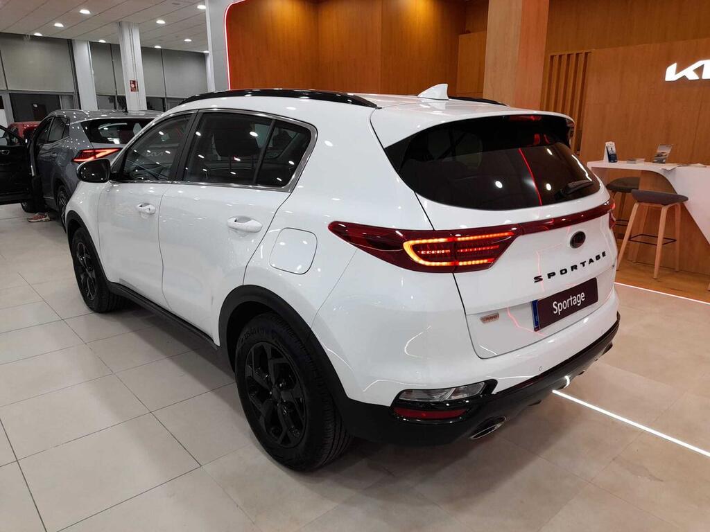 Kia Sportage 1.6 MHEV Black Edition 100kW (136CV) 4x2 5