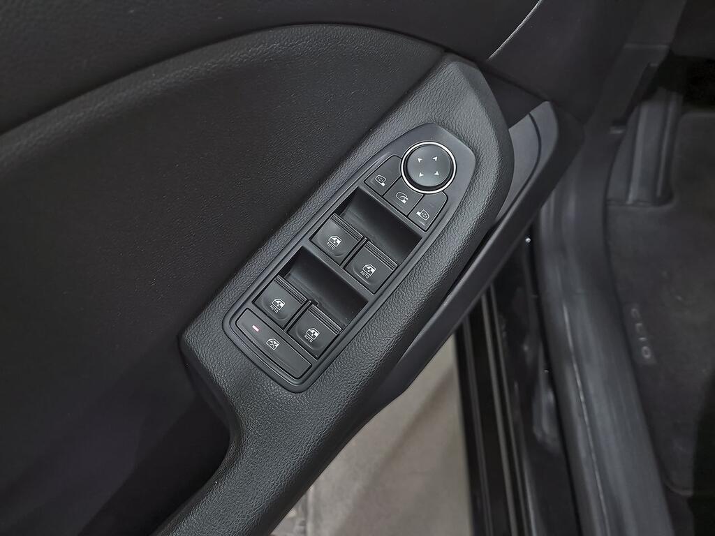 Renault Clio Zen TCe 67 kW (91CV) 12