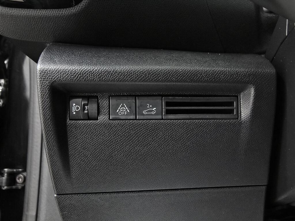 Citroën C4 X Hybrid 136 e-DCS6 Plus 14