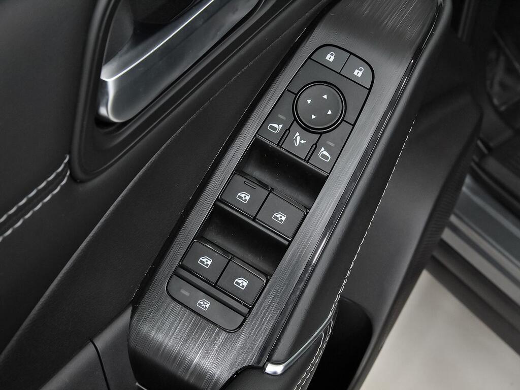 Nissan Qashqai DIG-T 116kW Xtronic N-Style 12