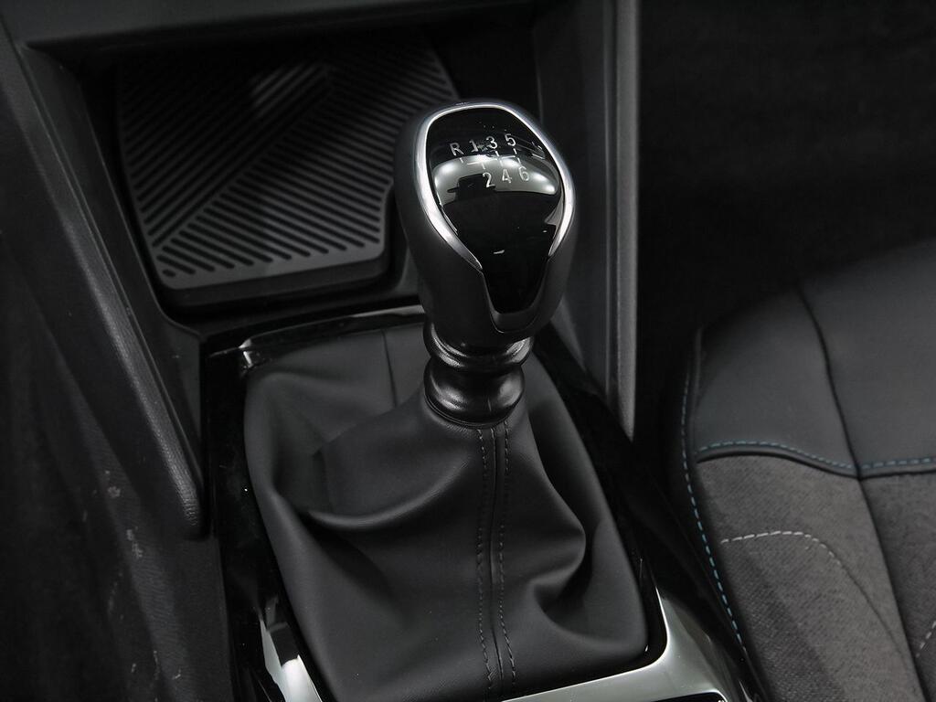 Citroën C4 PureTech 130 S&S 6v Plus 31