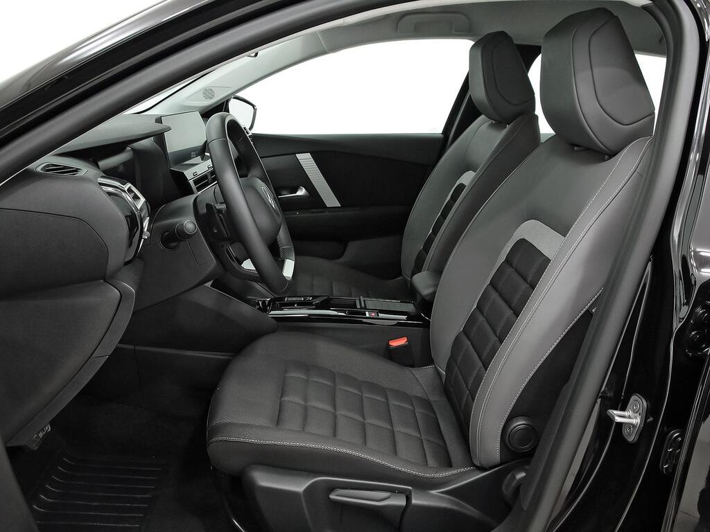 Citroën C4 Hybrid 136 e-DCS6 Plus 8