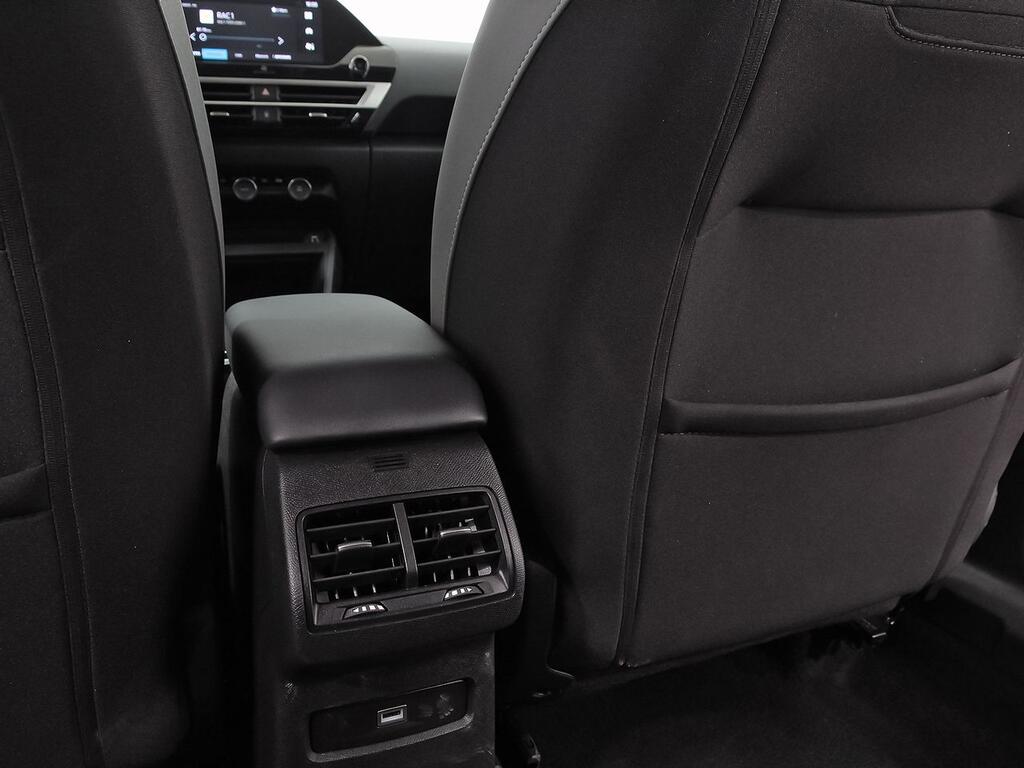 Citroën C4 Hybrid 136 e-DCS6 Plus 32
