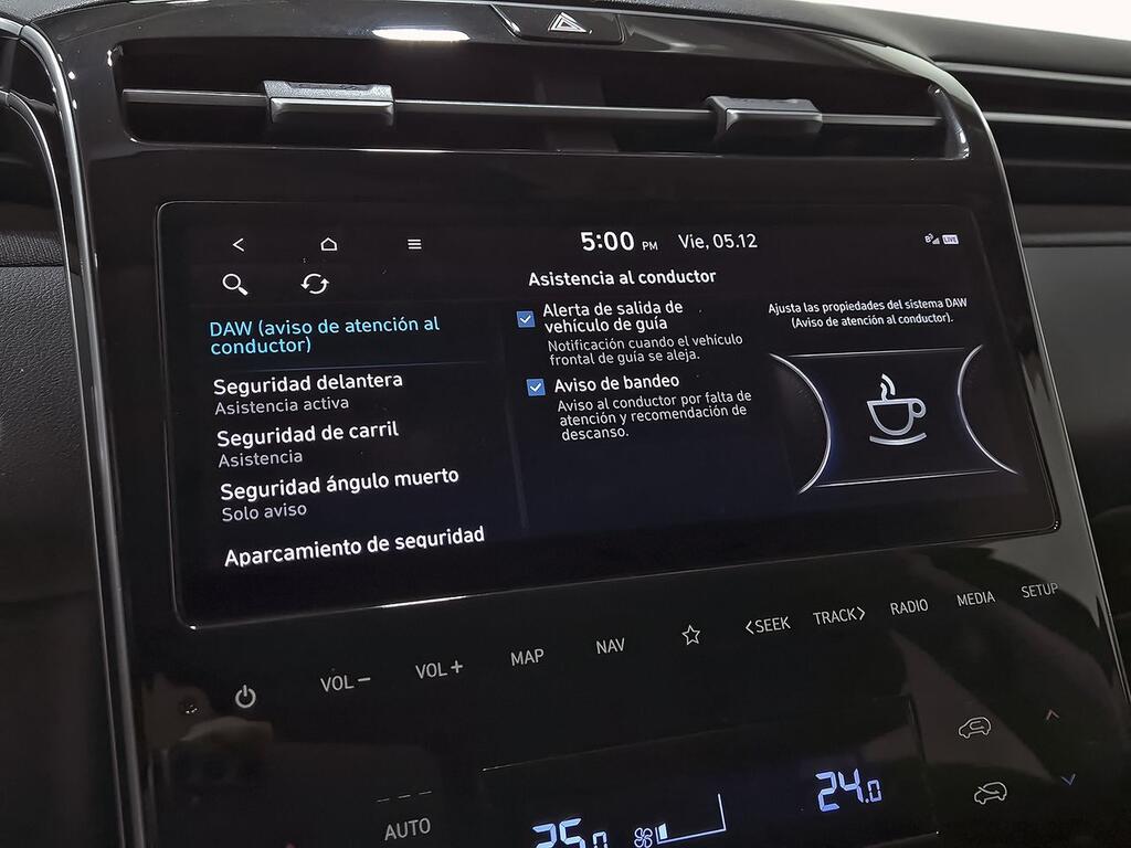 Hyundai Tucson 1.6 CRDI 100kW (136CV) 48V Tecno DCT 2C 29