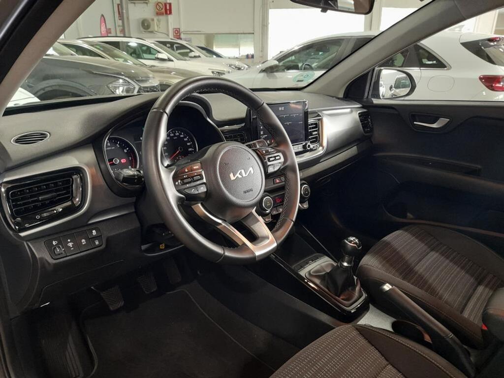 Kia Stonic 1.0 T-GDi 74kW (100CV) MHEV iMT Drive 22