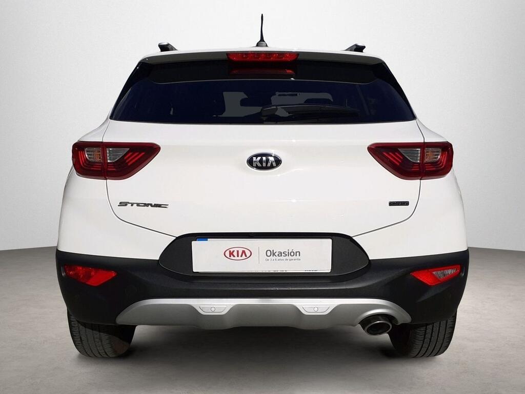Kia Stonic 1.0 T-GDi 88kW (120CV) Drive 8