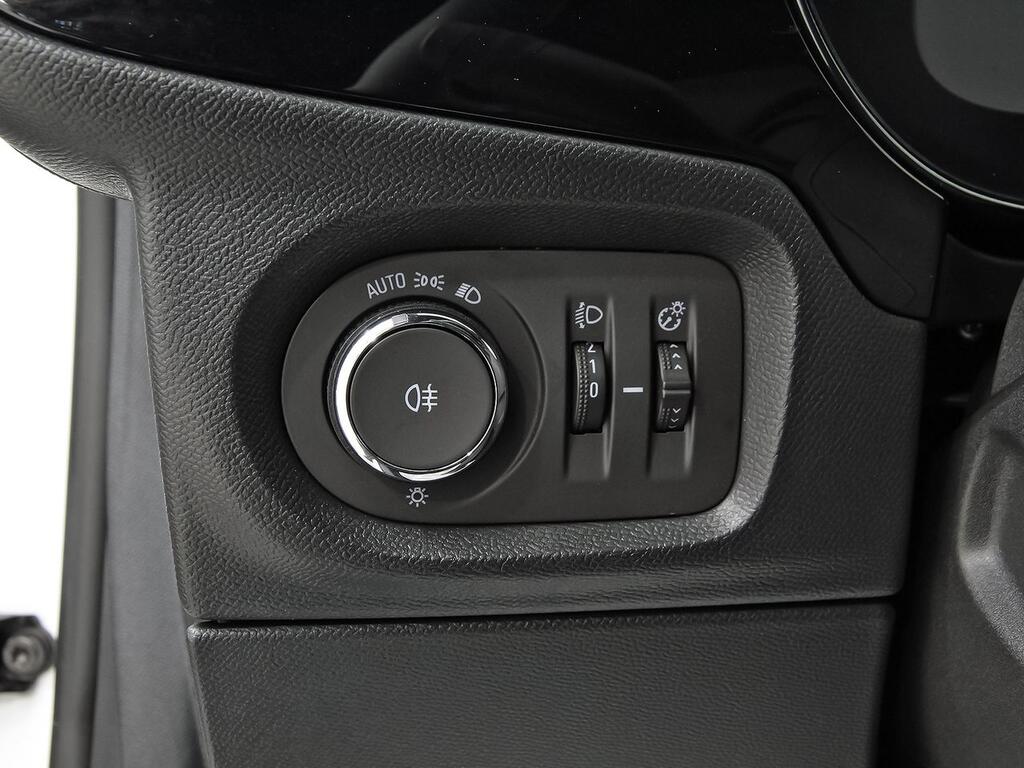 Opel Corsa 1.2T XHL 74kW (100CV) GS 14