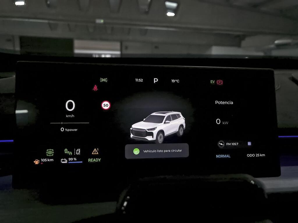 Ebro S800 1.5 TGDI PHEV Luxury E-CVT 16