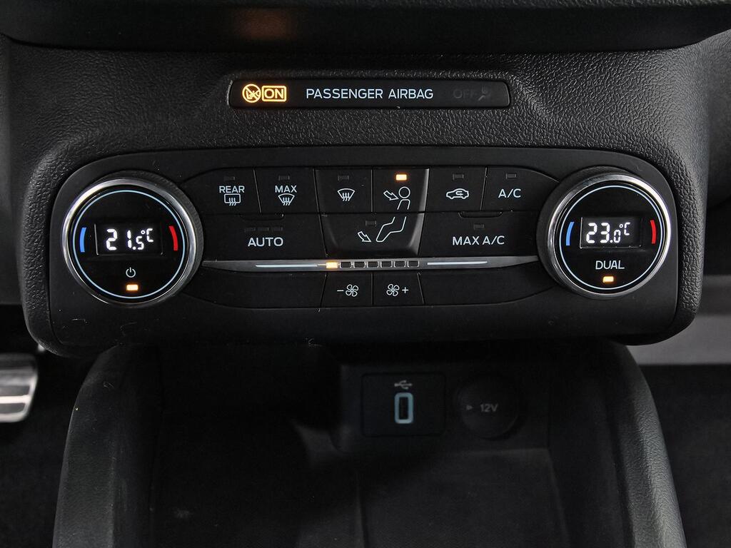 Ford Focus 1.0 Ecoboost 92kW ST-Line 28