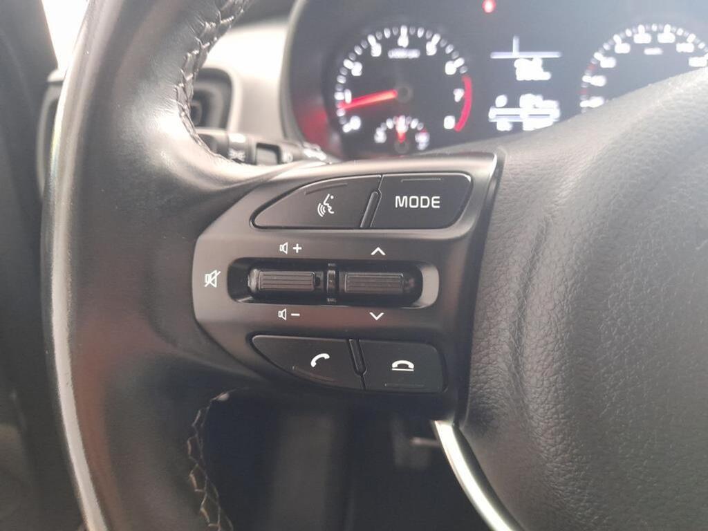 Kia Stonic 1.2 DPi 58kW (79CV) Concept 6