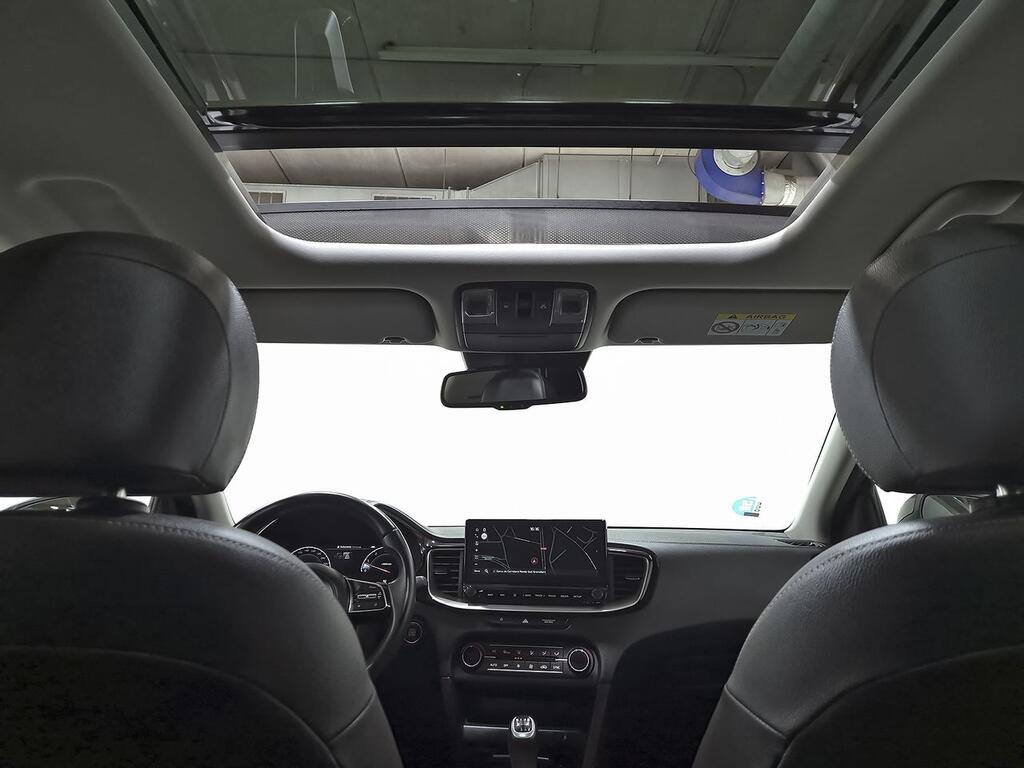 Kia XCeed 1.5 MHEV iMT Emotion 118kW (160CV) 33