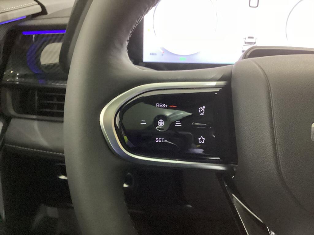 Ebro S700 1.6 TGDI Luxury 7 DCT 16