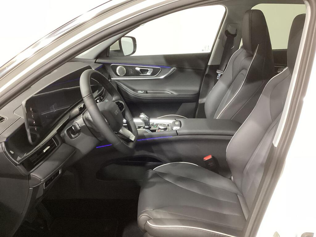 Ebro S700 1.6 TGDI Luxury 7 DCT 8