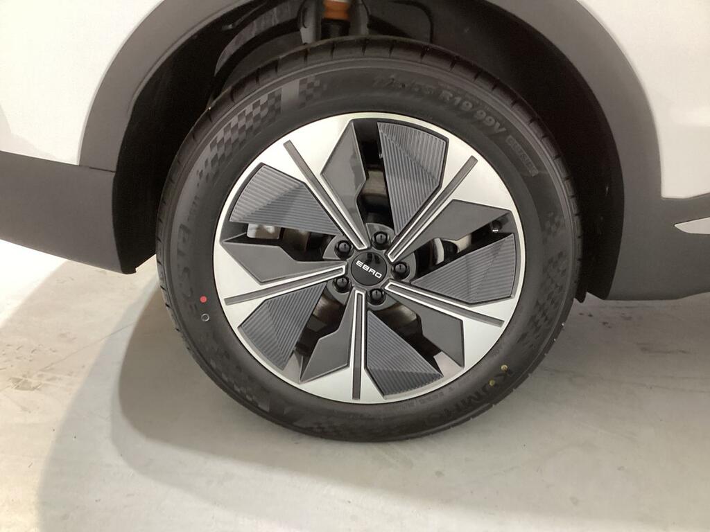 Ebro S700 1.6 TGDI Luxury 7 DCT 11