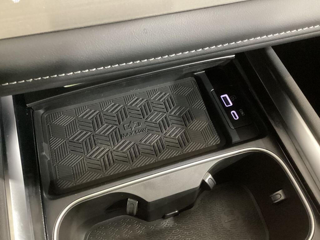 Ebro S700 1.6 TGDI Luxury 7 DCT 19