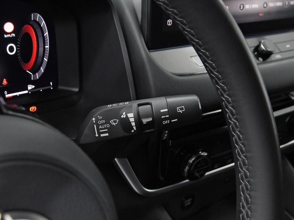 Nissan Qashqai E-POWER 140 KW (190 CV) N-Connecta 16