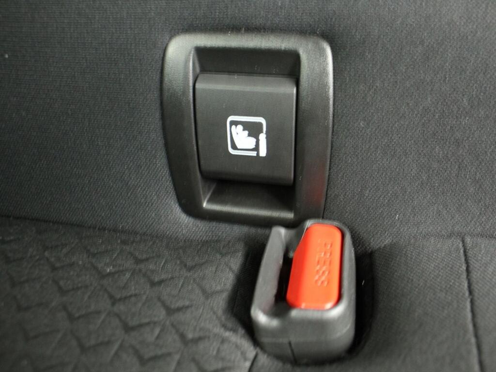 Nissan Juke DIG-T 86 kW (117 CV) 6 M/T N-CONNECTA 22