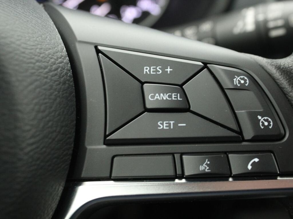 Nissan Juke DIG-T 86 kW (117 CV) 6 M/T N-CONNECTA 15