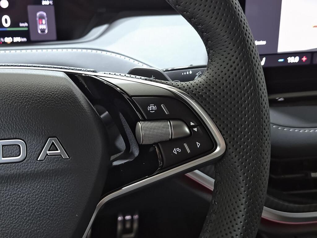 Skoda Elroq 150 kW (204 CV) 63 kWh Sportline 18