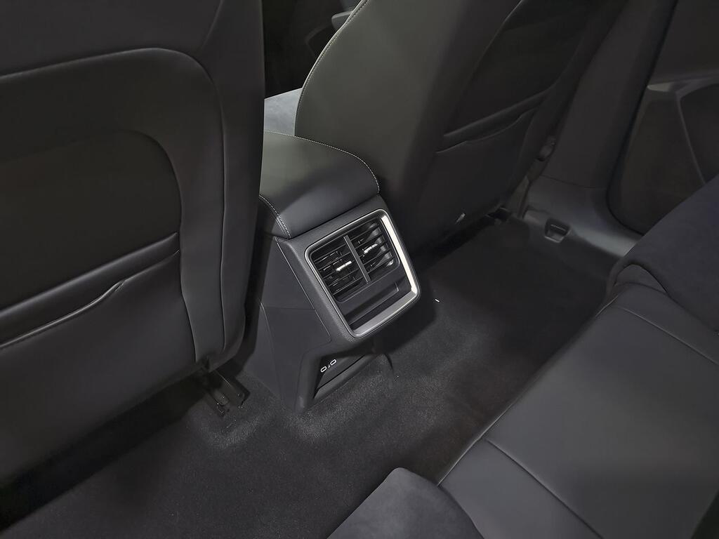 Skoda Elroq 150 kW (204 CV) 63 kWh Sportline 32