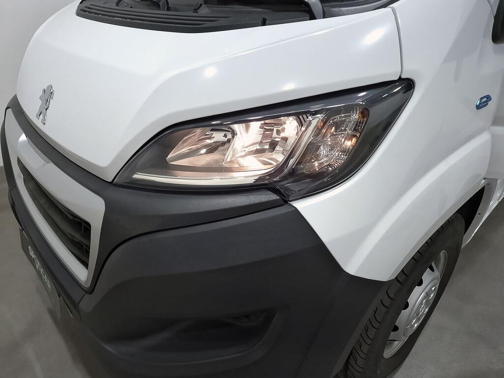 Peugeot Boxer E-BOXER PREMIUM BEV L2H2 (90KW) 122CV 27