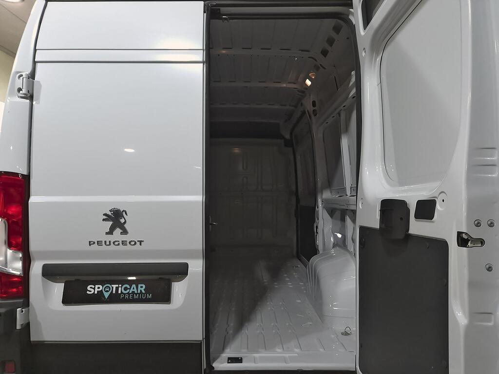 Peugeot Boxer E-BOXER PREMIUM BEV L2H2 (90KW) 122CV 10