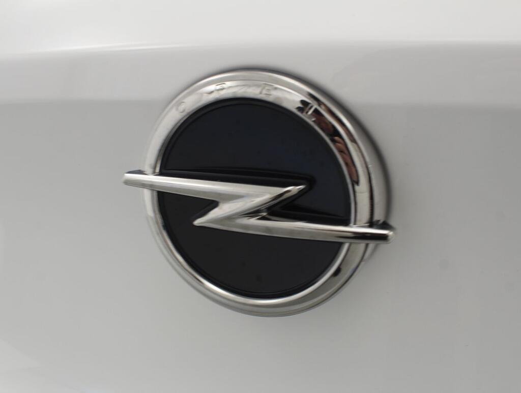 Opel Corsa 1.2 XEL 55kW (75CV) Edition 18