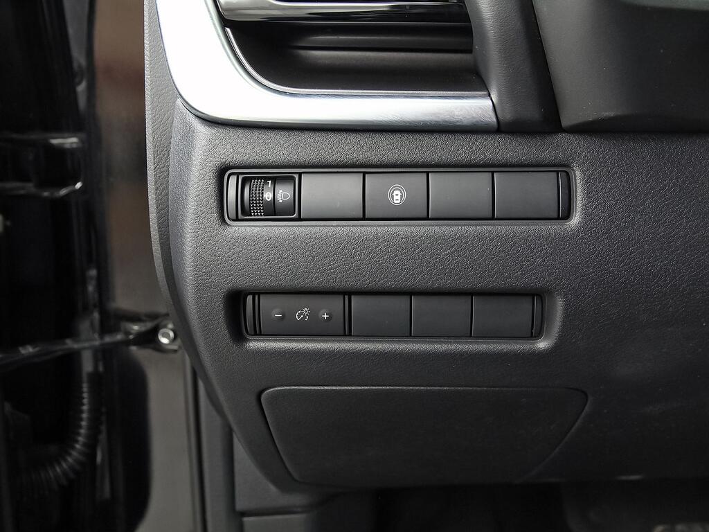 Nissan X-Trail 5pl 1.5 e-4ORCE 158kW 4x4 A/T N-Connecta 12