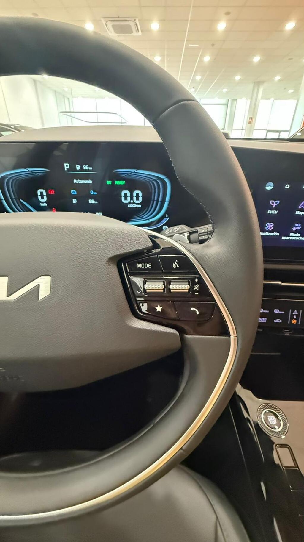 Kia Niro 1.6 GDi PHEV 126kW (171CV) Drive 15